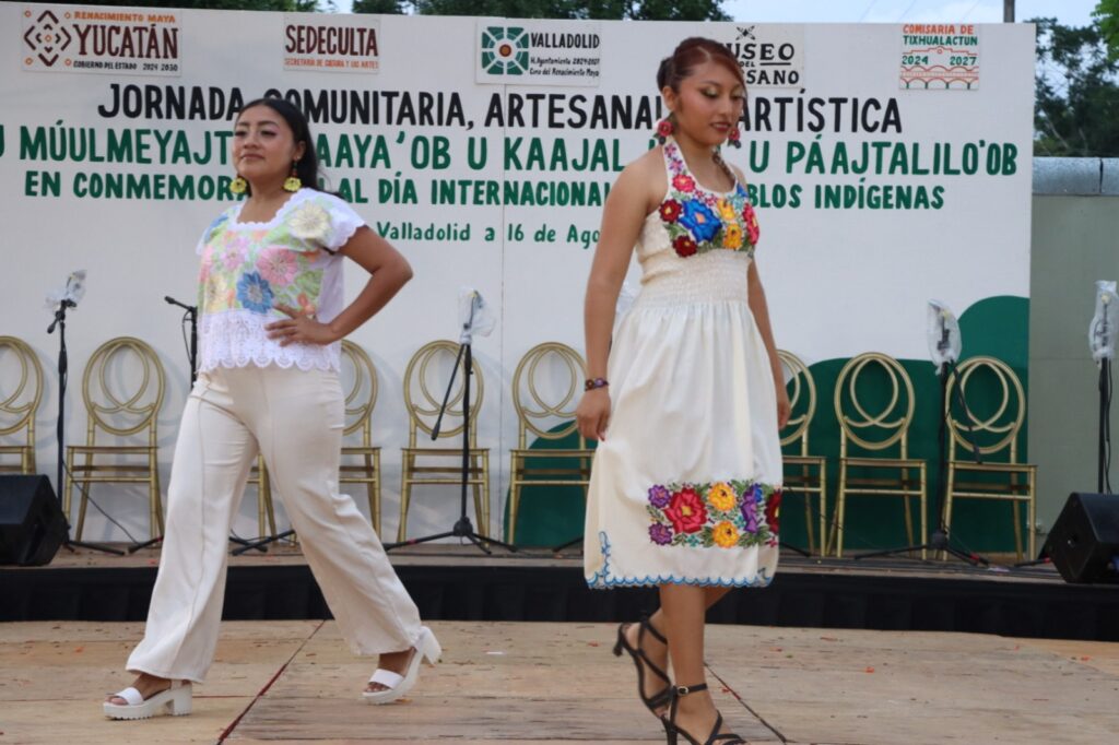 Con pasarela, jarana y artesanías, Yucatán honra al pueblo maya IMG 20250817 WA0051 1024x682
