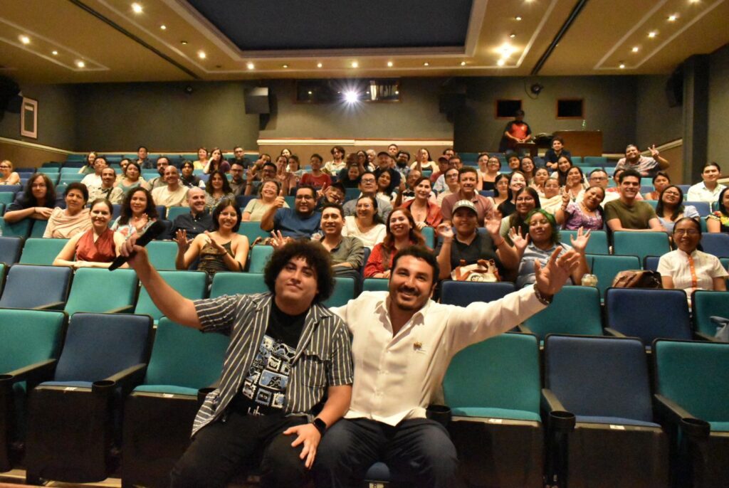Semana de Cine Yucateco exhibe documental premiado sobre clavadistas de Acapulco IMG 20250821 WA0112 1024x686