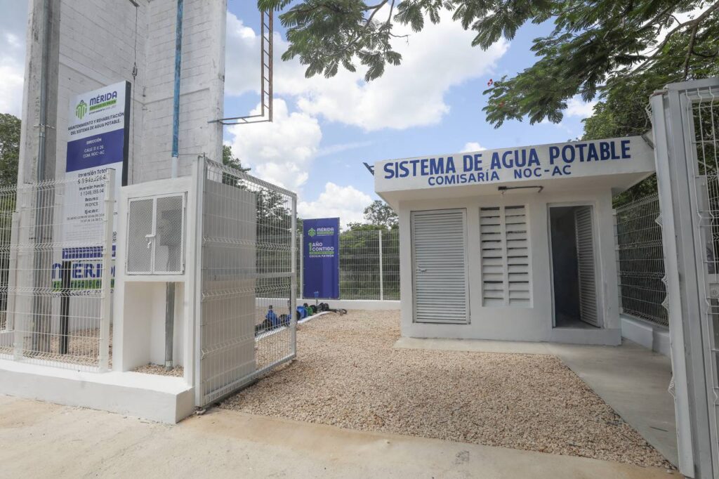 Entrega Cecilia Patrón nueva infraestructura y espacios públicos a comisarías de Mérida IMG 20250824 WA0071 1024x682