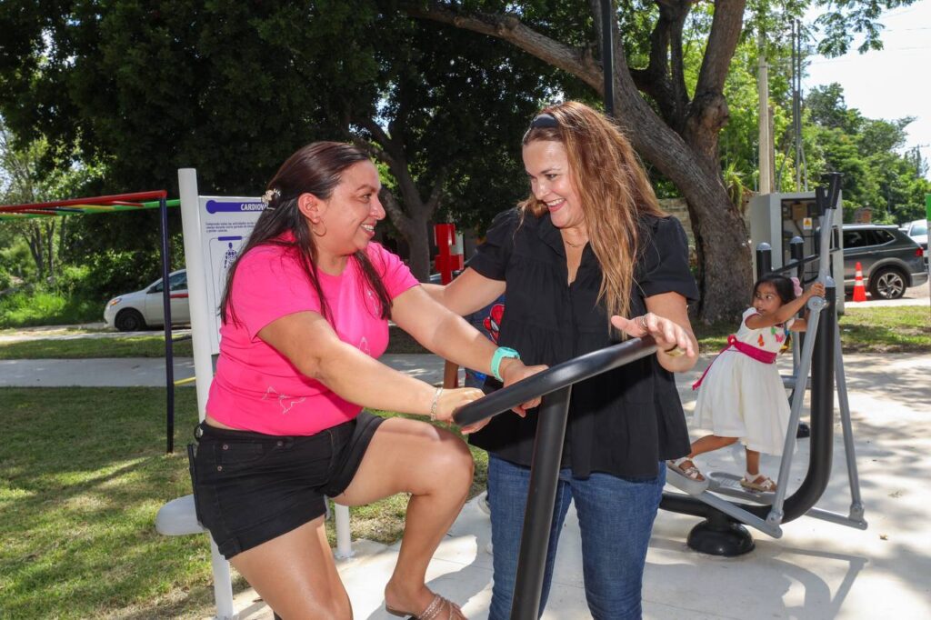 Entrega Cecilia Patrón nueva infraestructura y espacios públicos a comisarías de Mérida Imagen De WhatsApp 2025 08 24 A Las 16.45.23 4ab2f550 1024x682