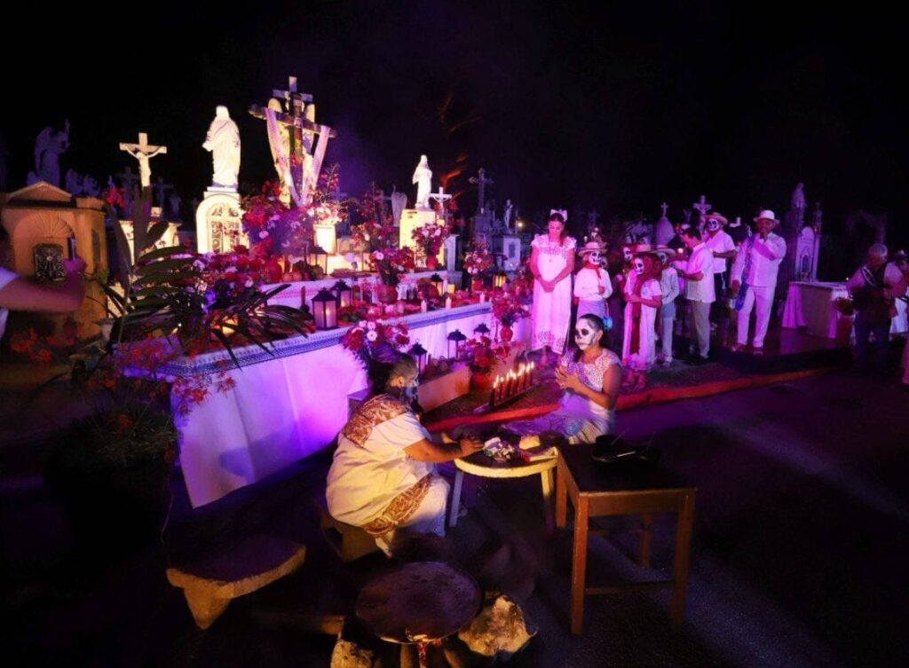 Las ánimas tomarán las calles de Mérida para compartir una tradición que nos hace únicos: Cecilia Patrón IMG 20250917 WA0093 1024x753
