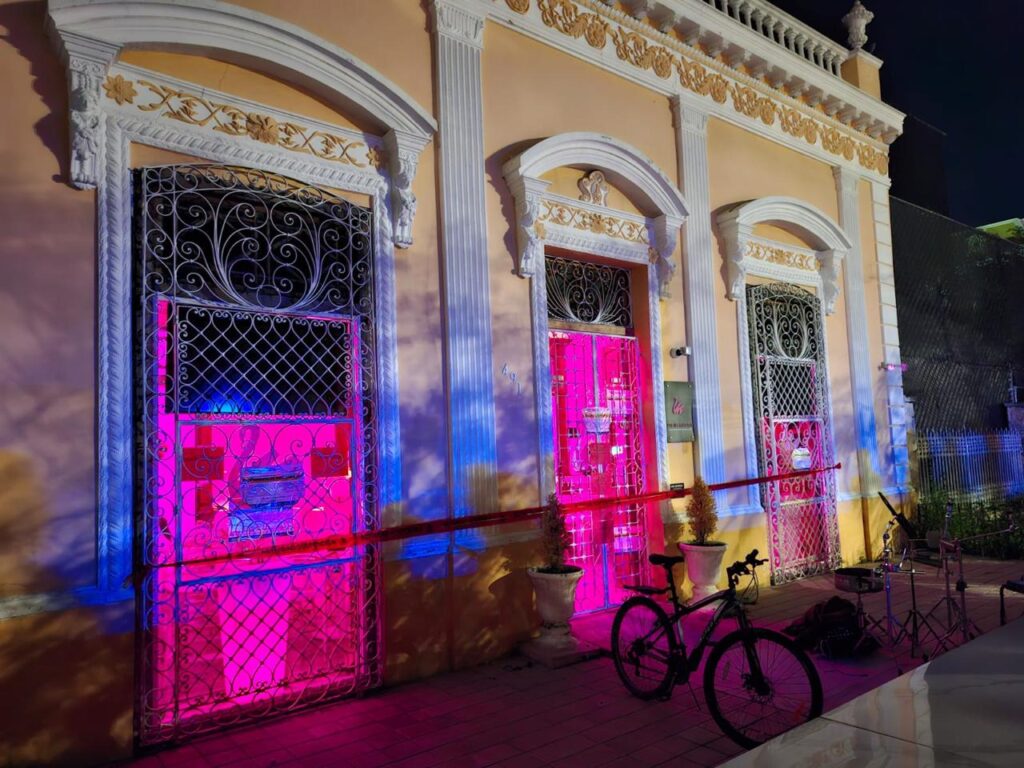 Ayuntamiento de Mérida atiende queja vecinal y clausura restaurante sin permisos Imagen De WhatsApp 2025 09 17 A Las 17.12.50 B4d49f1e 1024x768