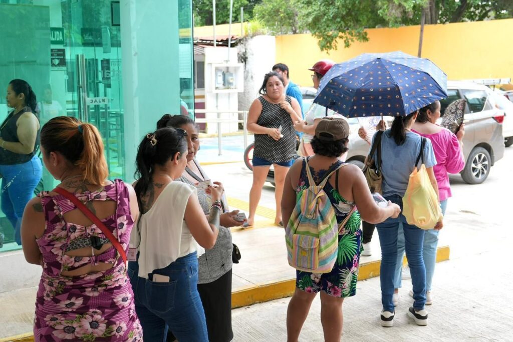 El programa Mujeres Renacimiento fortalece la autonomía económica y el bienestar de las yucatecas IMG 20251002 WA0055 1024x683