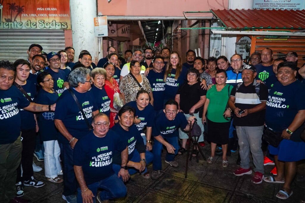 Con limpieza integral del Mercado Lucas de Gálvez, cuidamos el corazón de comercio local de Mérida: Cecilia Patrón IMG 20251004 WA0048 1024x682
