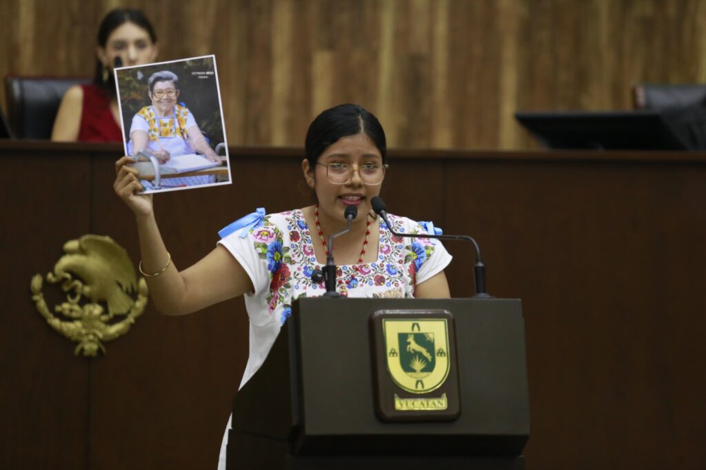 Juventudes Presentan Iniciativas En Favor De Yucatán IMG 20251029 WA0035 1024x682