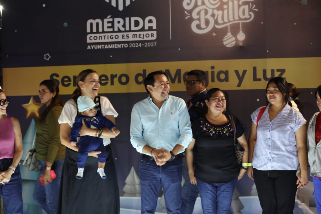 Cecilia Patrón inaugura “Sendero de Magia y Luz” en el Parque Ecológico del Poniente. 66679b43 222d 48cf A7ac 93300bfdbf28 1024x683