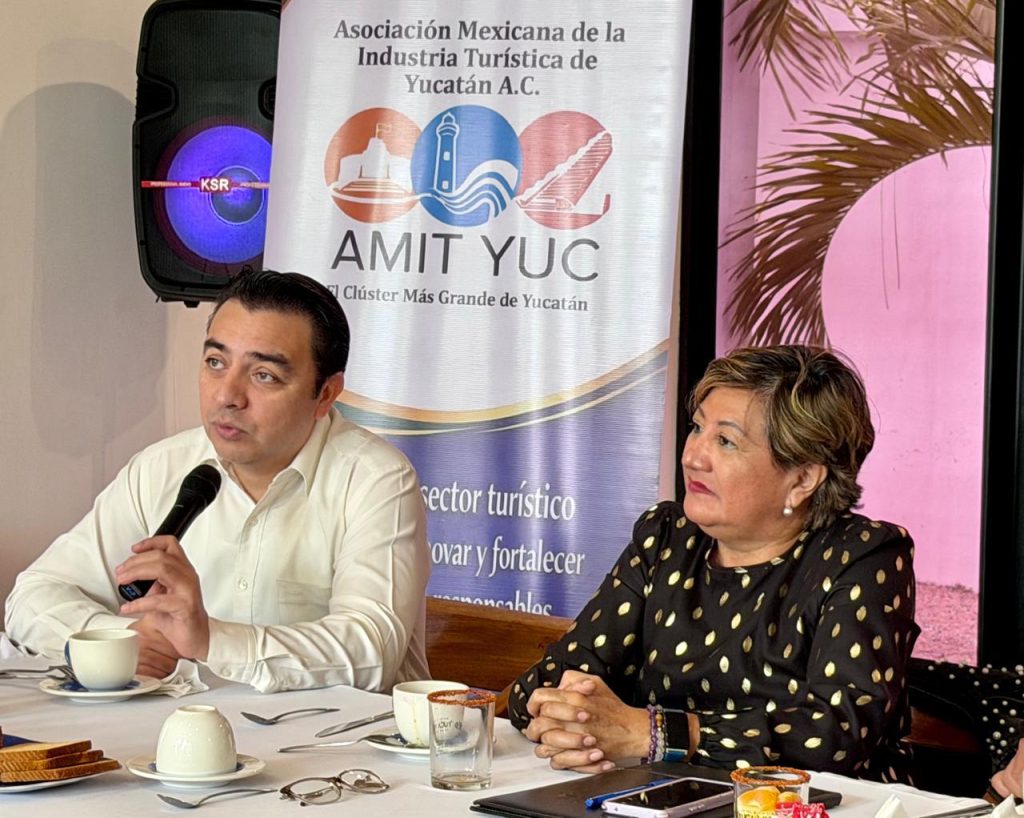La AMIT Yucatán, en sinergia con Sefotur para impulsar el turismo WhatsApp Image 2026 01 27 At 15.49.20 1 1024x818