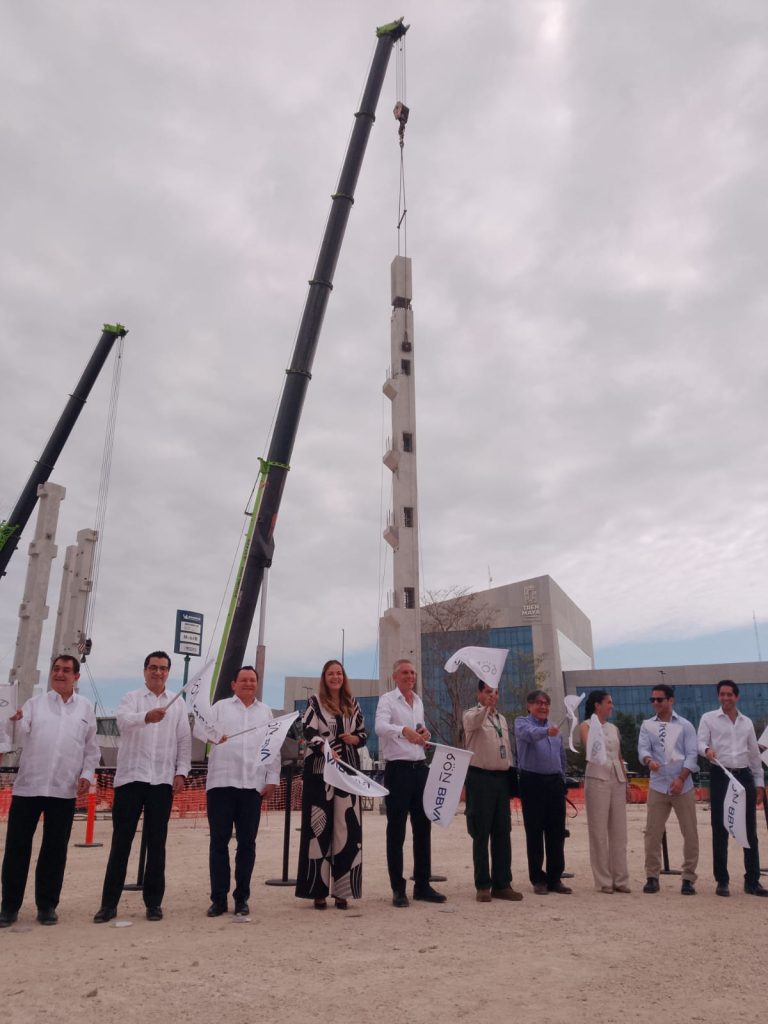 BBVA apuesta por Mérida: inversión millonaria consolida a Yucatán como centro financiero del sureste PORTADA 1 3 768x1024