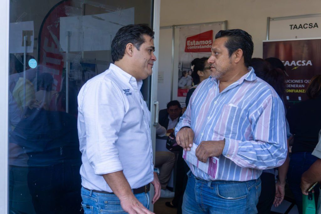 Más de 400 personas participan en Feria del Empleo en Mérida. WhatsApp Image 2026 02 27 At 15.16.01 1024x682