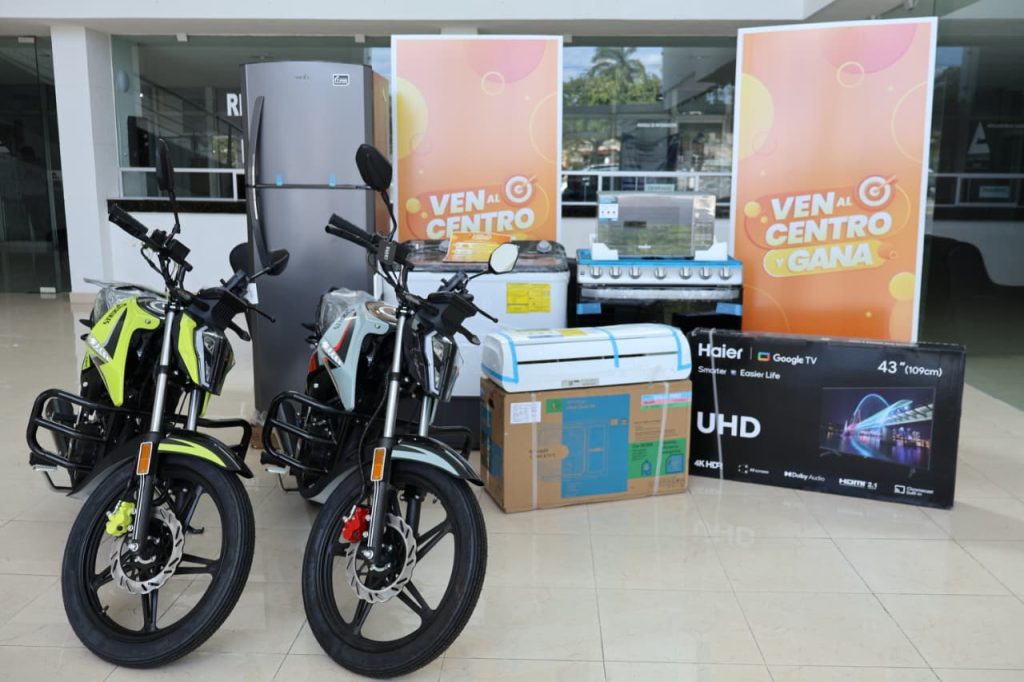 CANACO SERVYTUR Mérida presenta resultados de la dinámica “Ven al Centro y Gana”. Regalosvcg 1024x682
