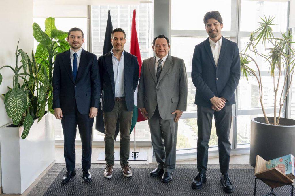 Yucatán le coquetea a Kavak, primera empresa Unicornio de México con evaluación superior a los 1,000 MDD 8aa0a7bb Fab2 4a4d Adb6 86c1a34960ed 1024x683