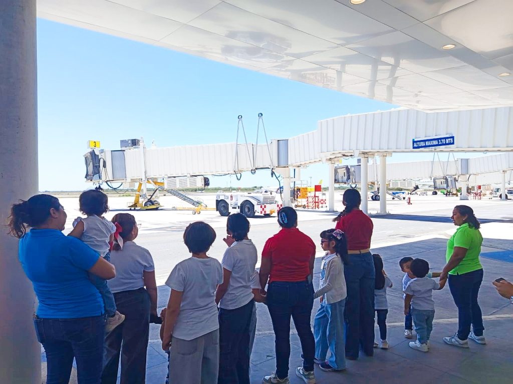 Del comedor comunitario al aeropuerto: así impulsa la participación ciudadana la Red Mérida Nos Une. C5e0f0b4 C3fc 4a33 9900 1541e1e0df77 1024x768