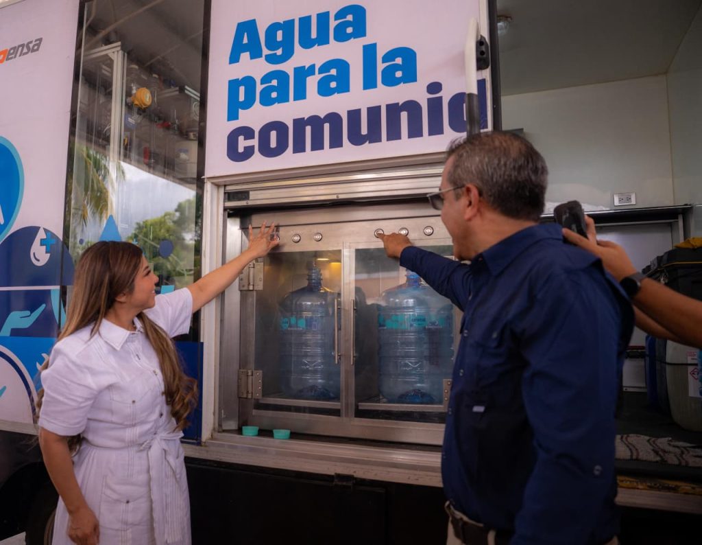 DIF Yucatán acerca agua segura gratuita a familias de Kunché 59b15063 6bb9 48b0 9b43 8eaeedf10346 1024x794