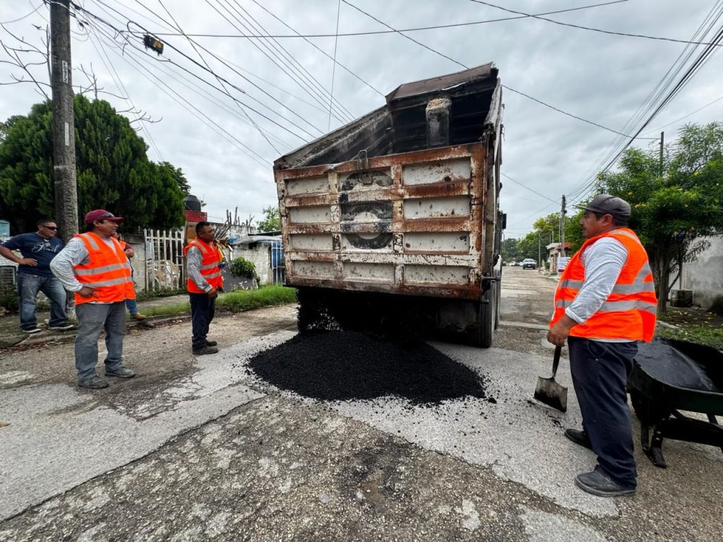 Inicia conservación de 38 calles en la colonia Melchor Ocampo de Mérida 64ac5b62 0a17 4478 866c 045c0b17c4b7 1024x768