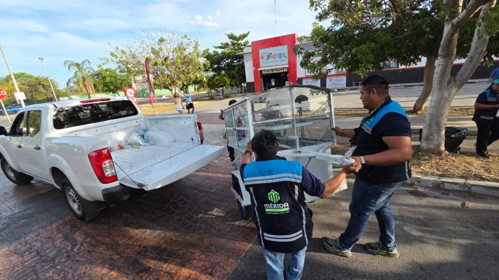 Mérida realiza 16 operativos de Alto Impacto contra comercio en vía pública para avanzar con orden: Cecilia Patrón WhatsApp Image 2026 06 14 At 14.45.16 1024x576