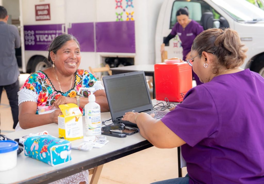 DIF Yucatán acerca agua segura gratuita a familias de Kunché C41679fc 947e 4d47 86e2 1a64019d0a3a 1024x712