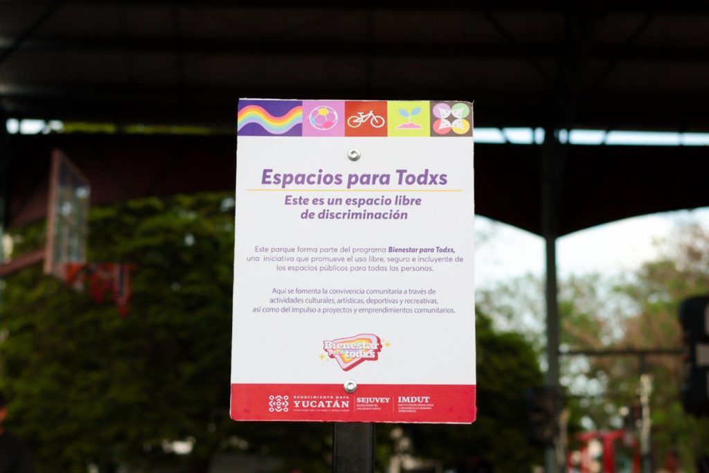 Develan primeras placas de “Espacio Seguro” para promover inclusión y respeto a la diversidad LGBTIQ+ Fac18f0e 2aaf 4d0b 8c39 4f10dd286cf3 1 1024x683