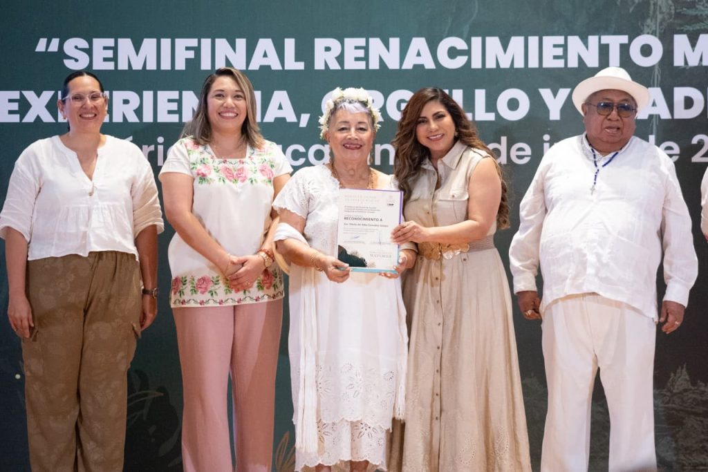 DIF YUCATÁN PROMUEVE ORGULLO POR LAS RAÍCES MAYAS