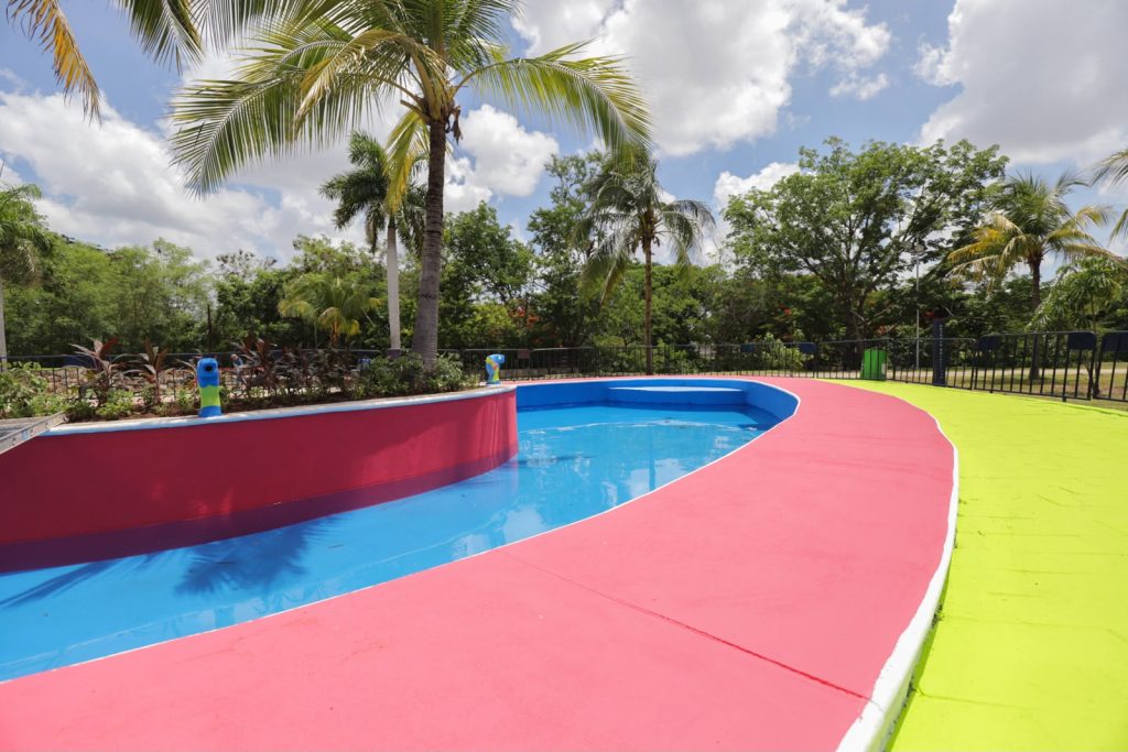 PISCINAS DEL PARQUE ECOLÓGICO DEL PONIENTE