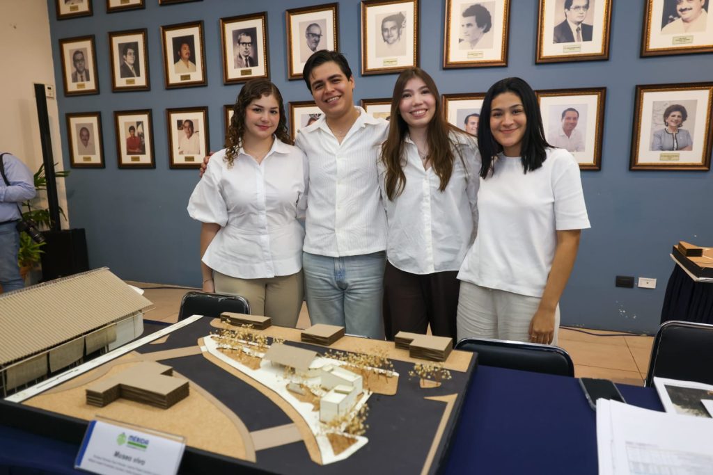 ALUMNOS DE LA MARISTA PROPONEN PROYECTOS