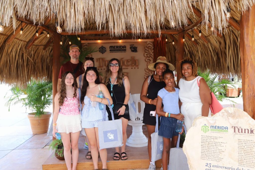 TURISMO EXTRANJERO EN LA FERIA TUNICH