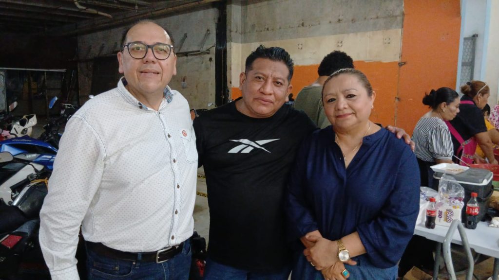 Comerciantes del Mercado San Benito festejan con fé y devoción a su patrono Comerciantes del Mercado San Benito festejan con fé y devoción a su patrono
