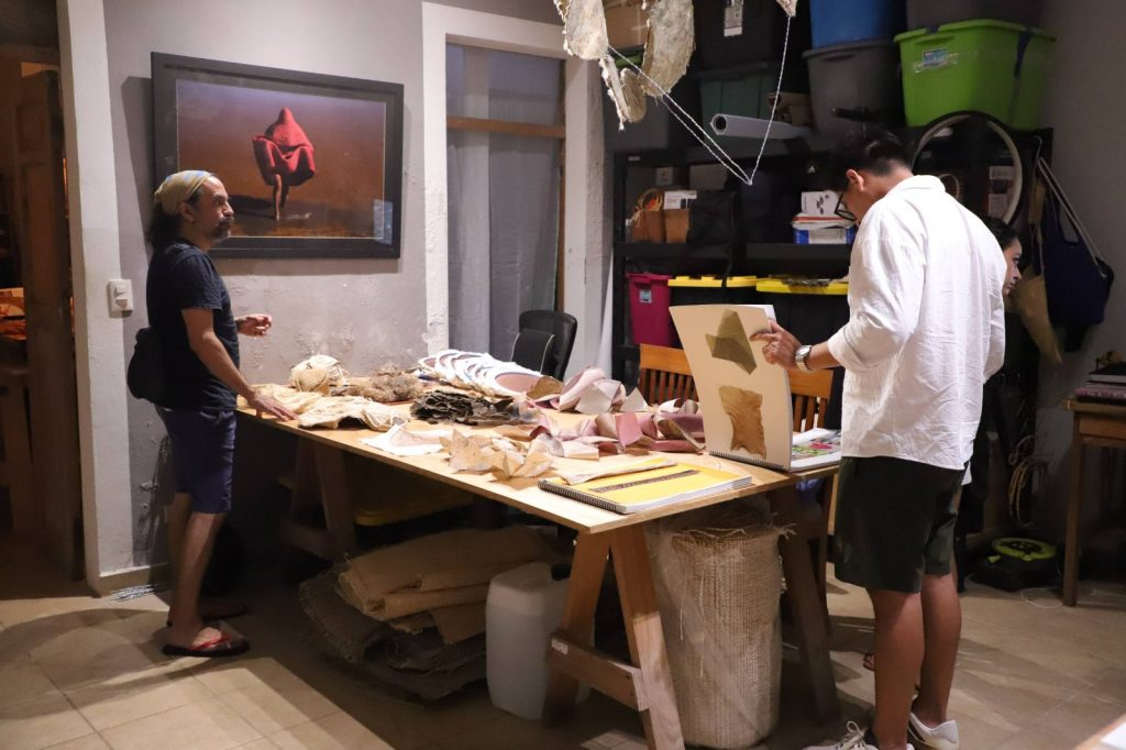 “Las aves que nos soñaron: pintura desde el cuerpo migrante”
