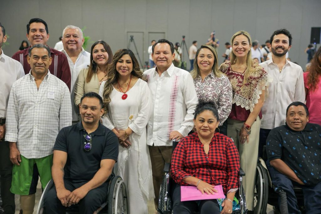 RENACIMIENTO MAYA ENTREGA APOYOS DE MOVILIDAD