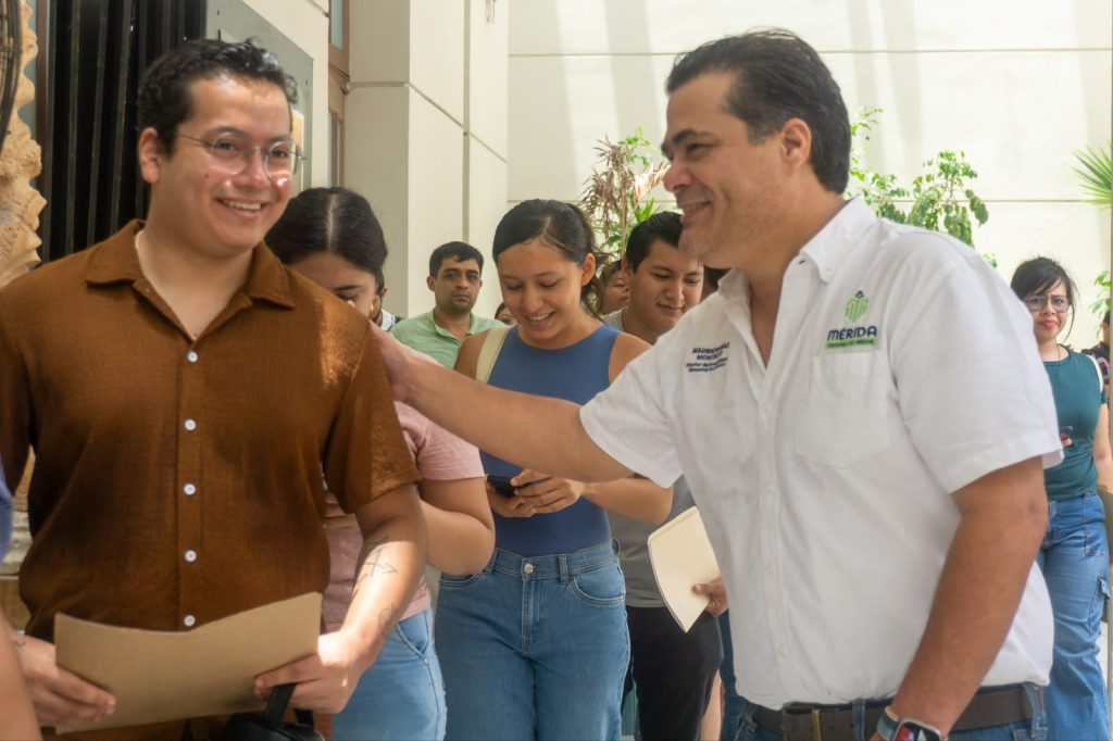 Feria del Empleo en Mérida/Ayuntamieno