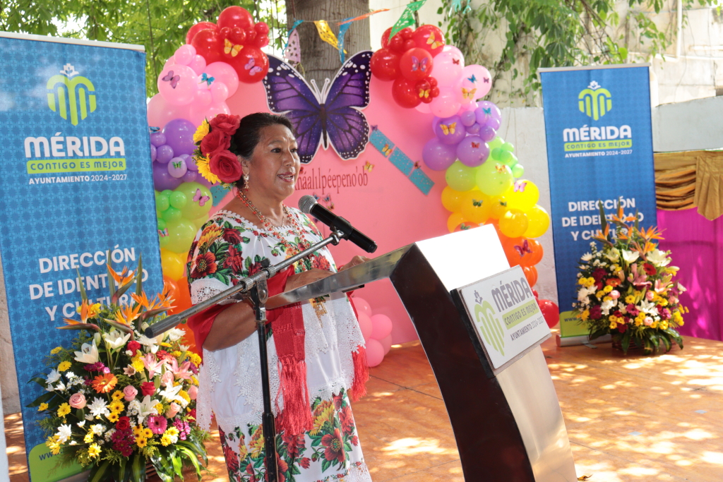 Mérida tiene 20 nuevos intérpretes de lengua maya.
