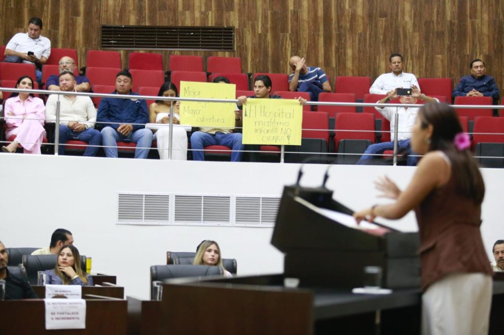 EL HOSPITAL MATERNO INFANTIL NO SE CIERRA
