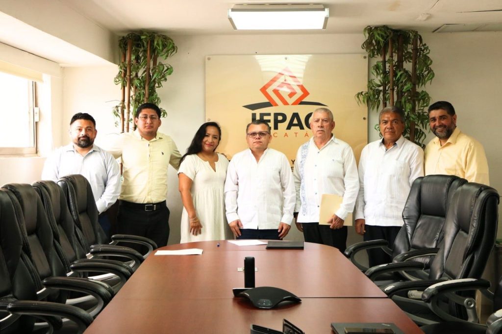 Nuevo Partido Político “Compromiso Social” recibe certificado de inscripción al IEPAC