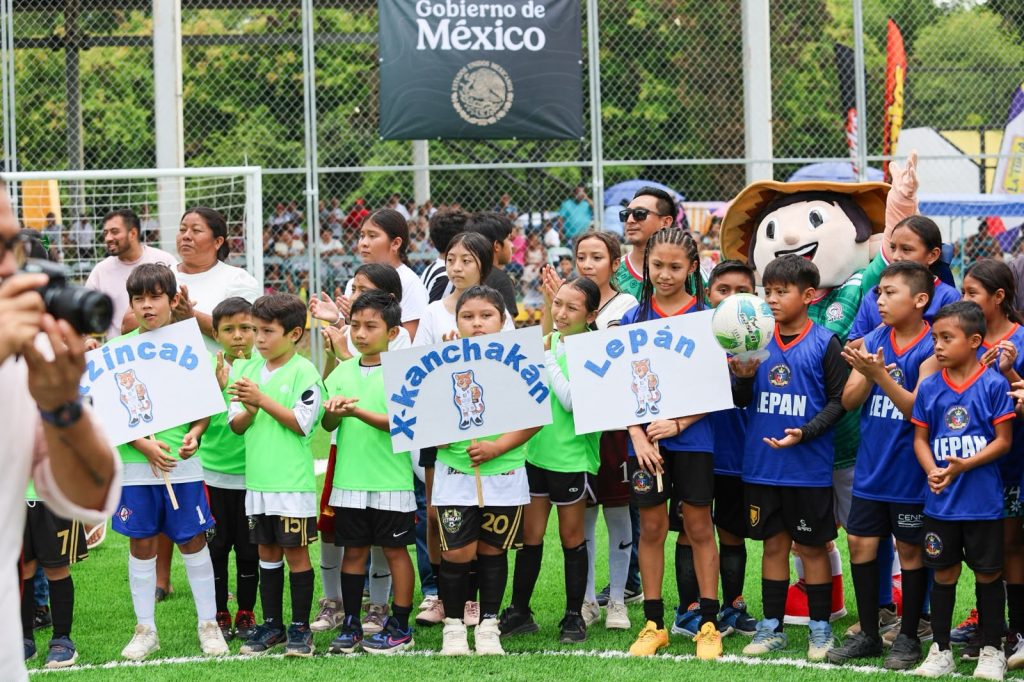 TECOH ESTRENA CANCHA DE FÚTBOL 5