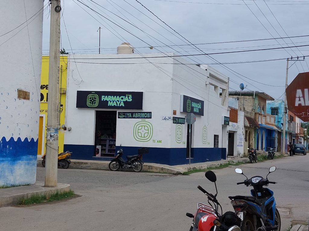 Farmacias Maya apuesta por el talento femenino