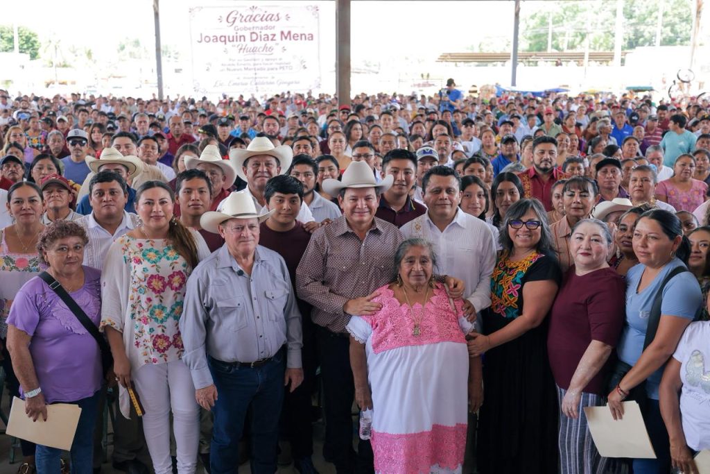 Invierte Renacimiento Maya 11. 760 mdp en beneficio de familias productoras del sur de Yucatán Invierte Renacimiento Maya 11. 760 mdp en beneficio de familias productoras del sur de Yucatán