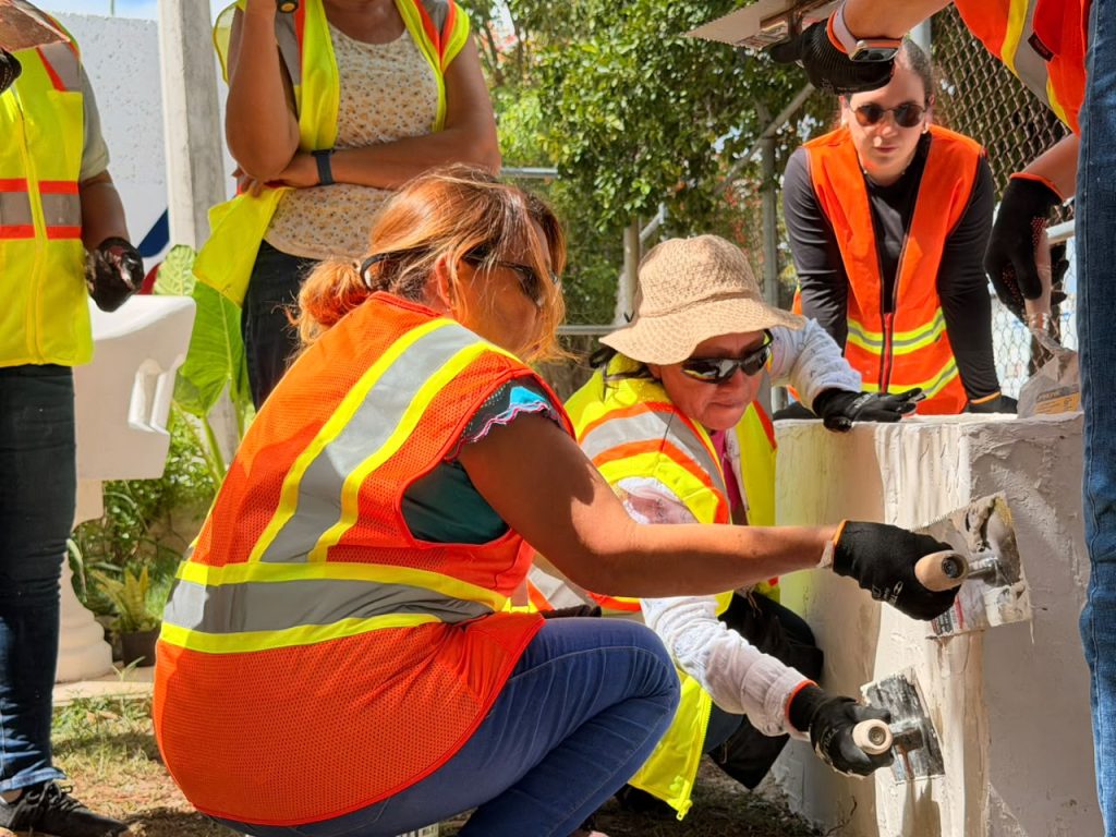 "Yo Construyo Autonomía", iniciativa para empoderar a la mujer en el sector de la construcción "YO CONSTRUYO AUTONOMÍA"
