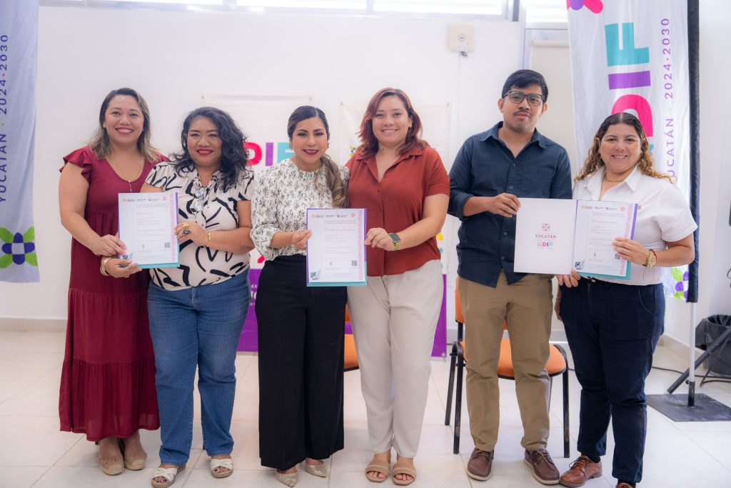 DIF YUCATÁN FORTALECE LA PROFESIONALIZACIÓN DEL SERVICIO PÚBLICO