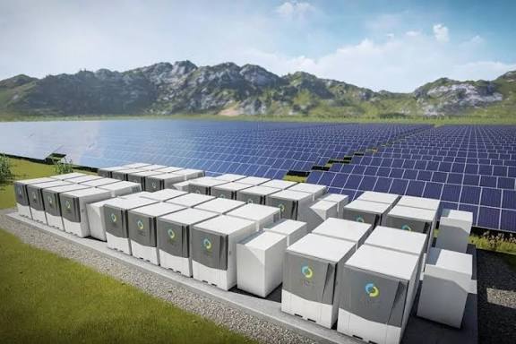 Almacenamiento de energía crece 77%; industrias mexicanas aceleran adopción de BESS