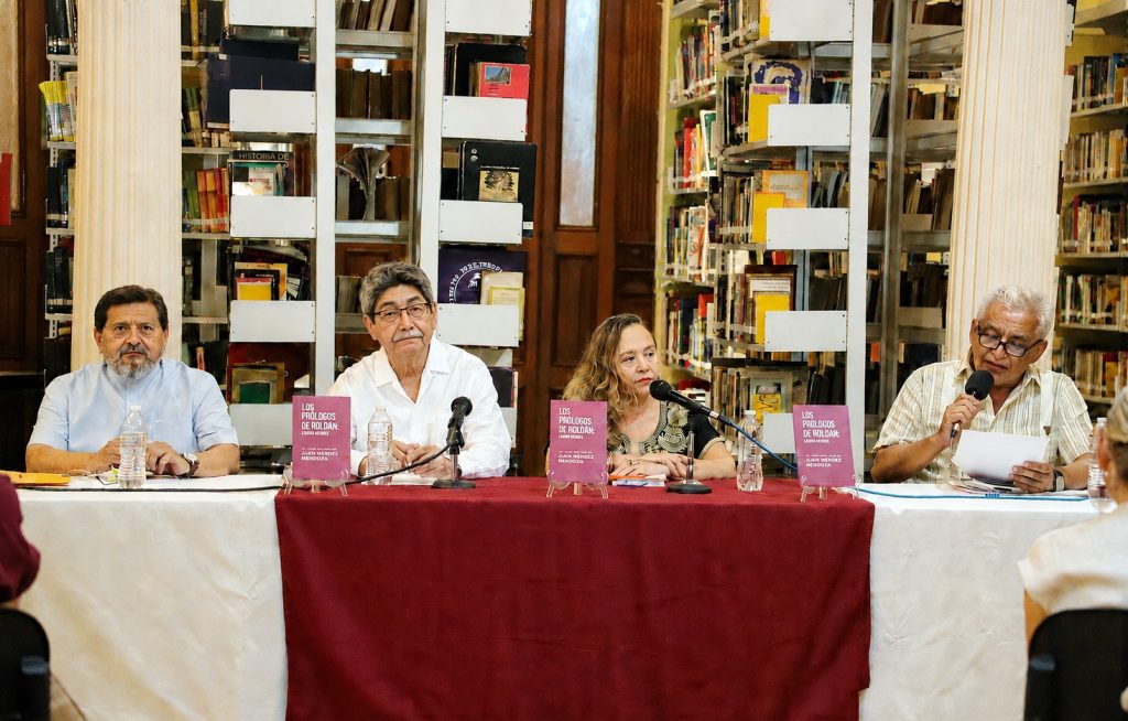 NUEVO LIBRO REÚNE MIRADA CRÍTICA Y GENEROSA DE ROLDÁN PENICHE BARRERA