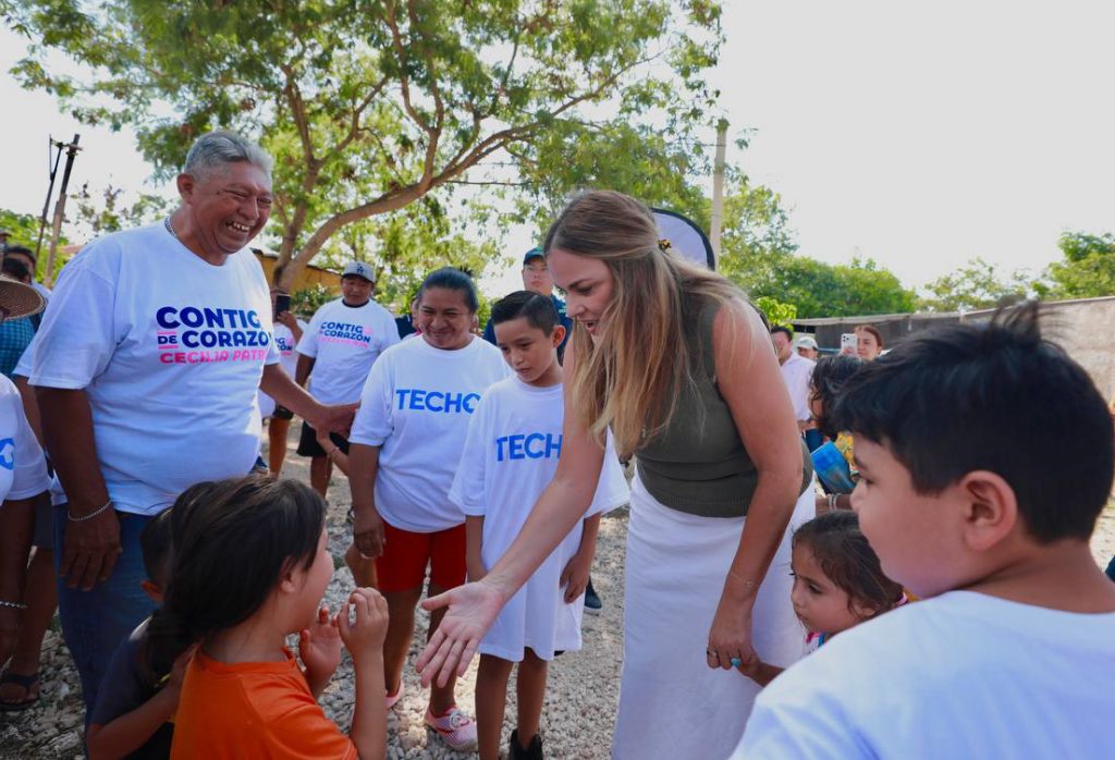 POR PRIMERA VEZ LA FUNDACIÓN TECHO ENTREGA CASAS A 10 FAMILIAS DE LA ESTRELLA DEL SUR.