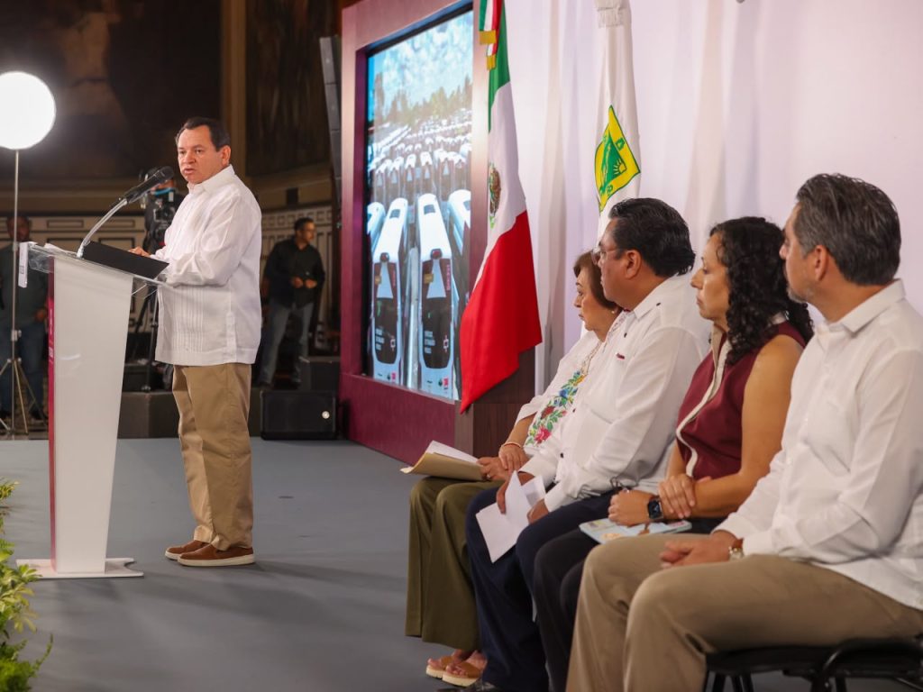Yucatán fortalece su sistema de salud y ahorra 13 MDP a las familias