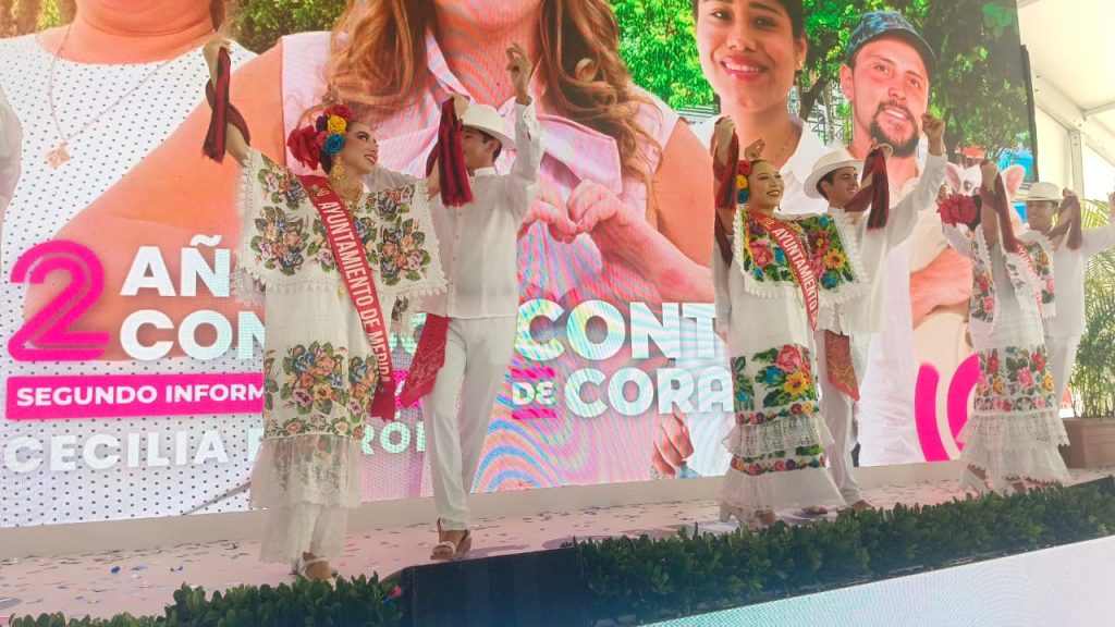 CECILIA PATRÓN ENFATIZA QUE GOBIERNA “SIN SOBERBIA Y SIN ANTEPONER INTERESES PERSONALES”