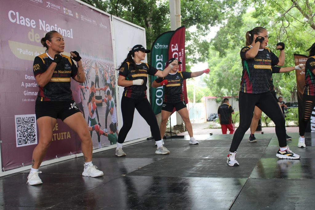 FOMENTAN EL DESARROLLO PERSONAL Y LA CONVIVENCIA SOCIAL CON CLASE NACIONAL DE BOXEO EN MÉRIDA