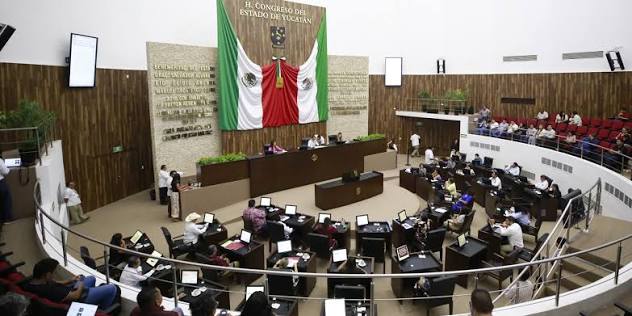 Yucatán pone freno al mal uso de la Inteligencia Artificial: cárcel y multas de hasta 234 mil pesos