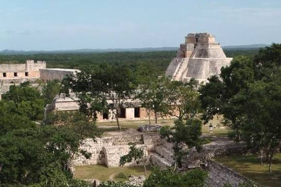 La mujer maya reclama su lugar en Paseo de Montejo
