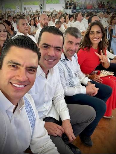 Alessandra Rojo de la Vega arropa a Cecilia Patrón: la fortaleza de un gobierno está en la confianza ciudadana, transparencia, resultados y Mérida los tiene