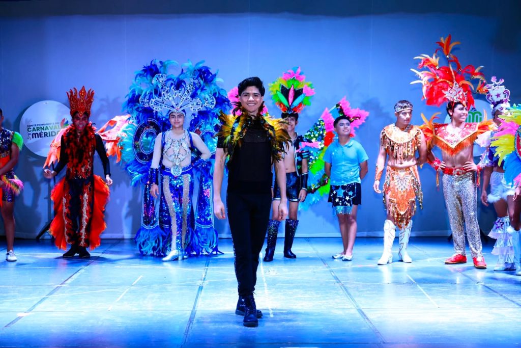 EL CARNAVAL DE MÉRIDA 2027 YA TIENE A SUS 12 REINAS Y REYES.