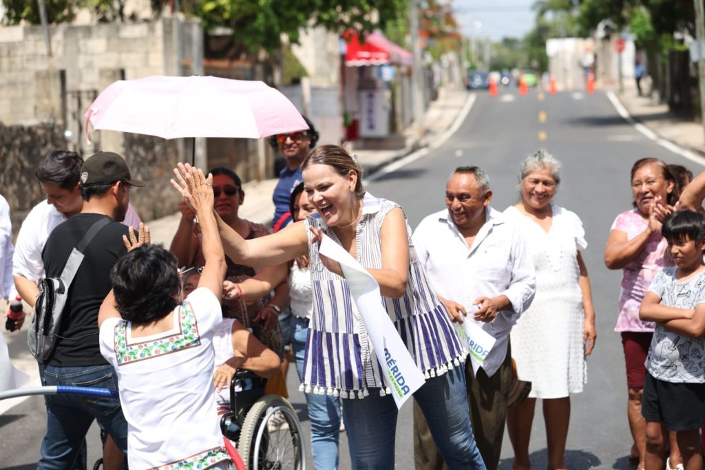 Más drenaje, calles y alumbrado: Cecilia Patrón lleva el Mega Operativo a Salvador Alvarado Sur
