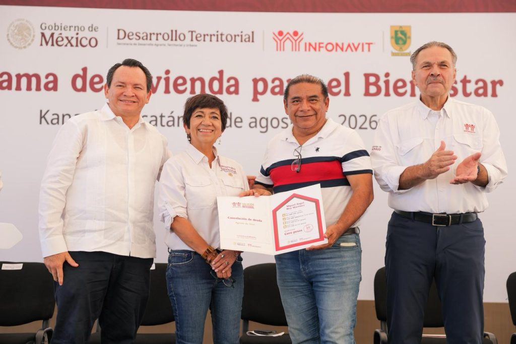 Hoy más de 47 mil familias yucatecas ya tienen vivienda propia: Díaz Mena