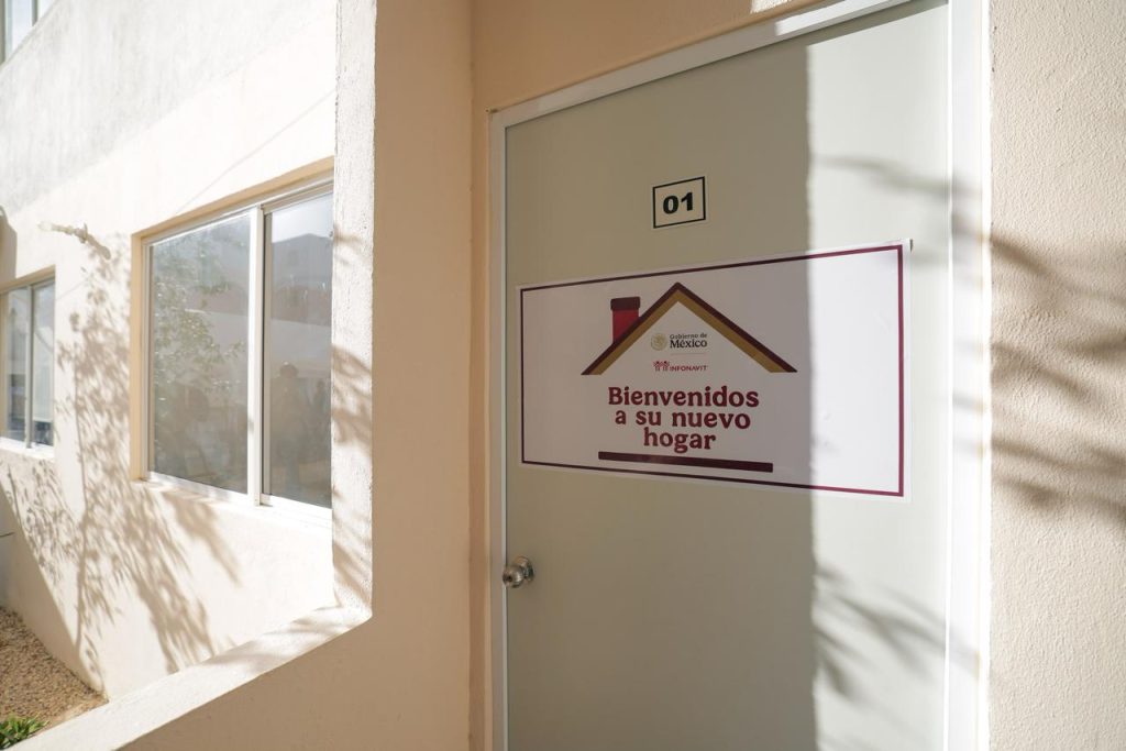 Hoy más de 47 mil familias yucatecas ya tienen vivienda propia: Díaz Mena